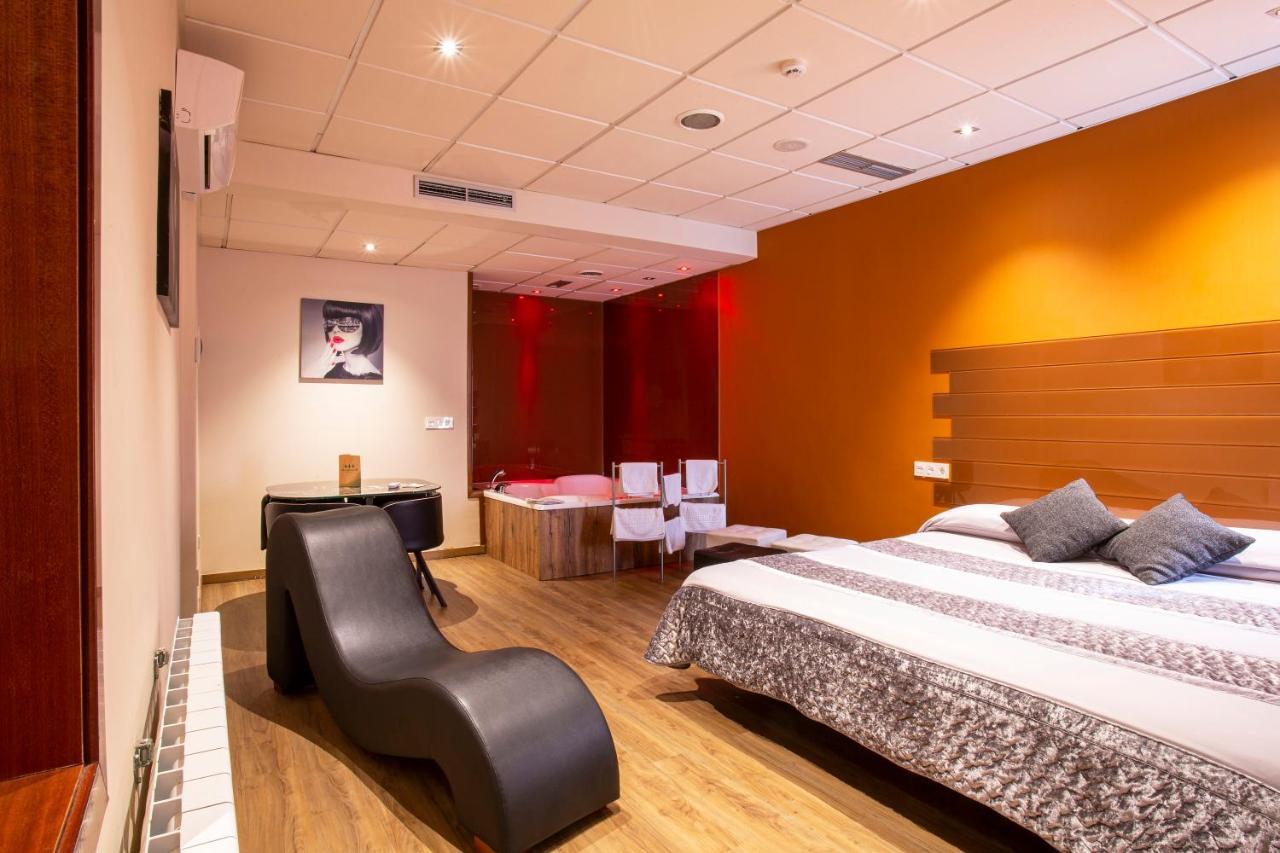 Motel Los Abedules Oviedo Exteriér fotografie